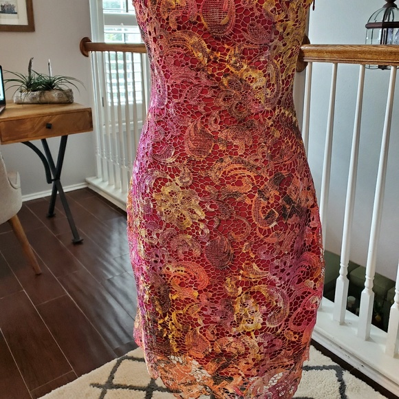 Dress - Picture 2 of 7